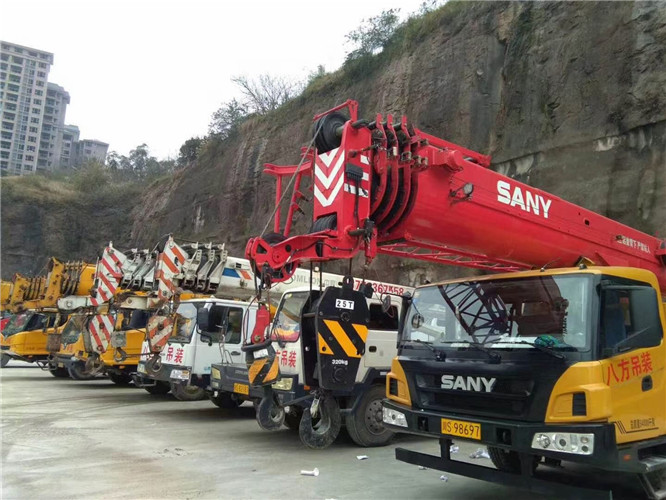 南沙区吊车出租按什么计费？台班费、单次费、里程费怎么算？